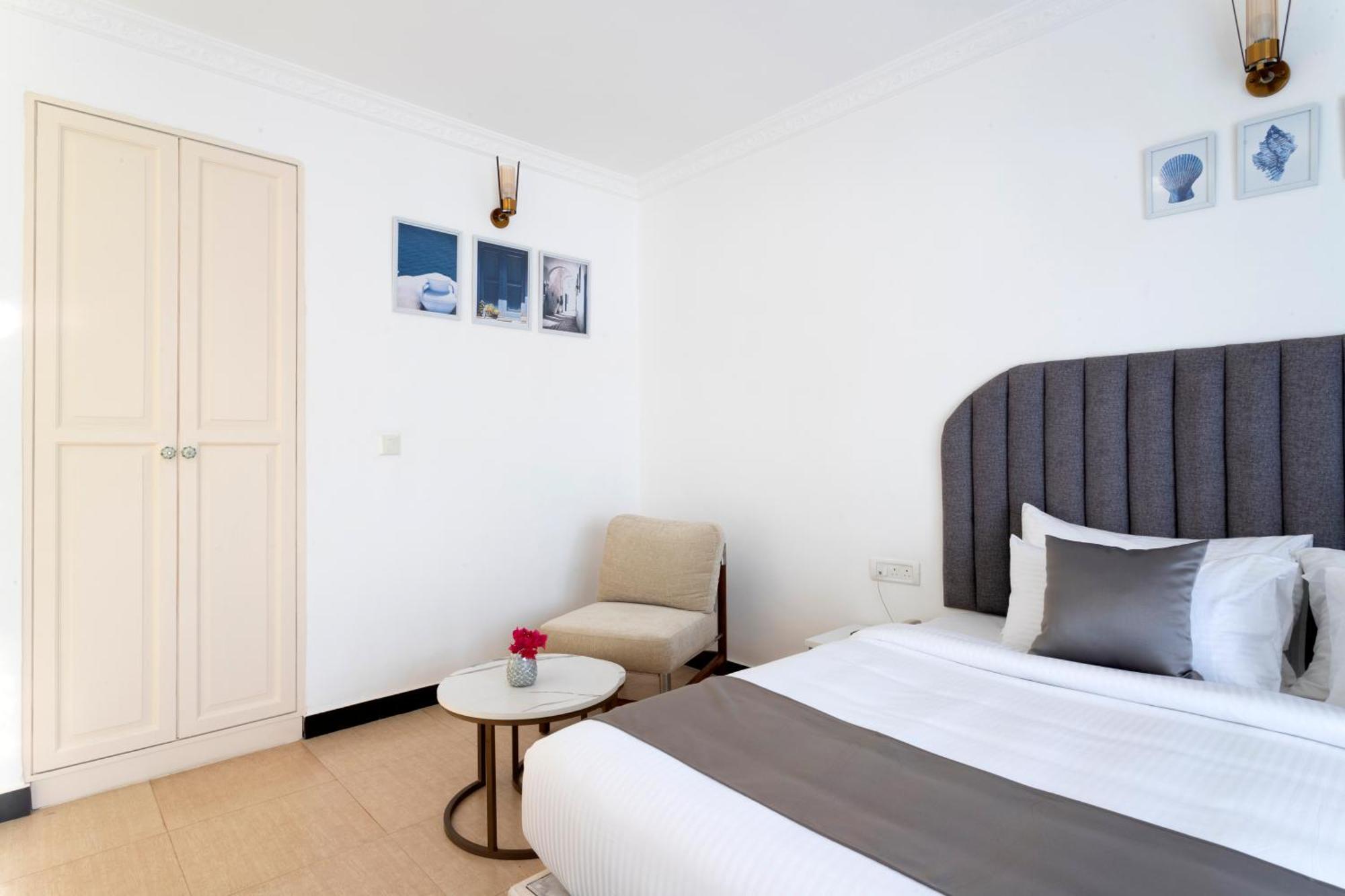 Azalea By Stone Wood Premier Hotel Varca Exterior photo